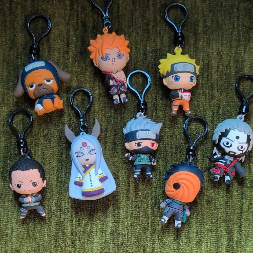 Anime Character Keychain Set